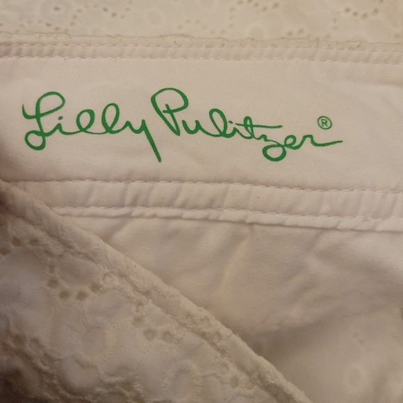 Lily Pulitzer Walsh Shorts Eyelet Size 2 - Picture 3 of 5